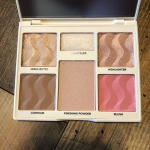 Cover FX highlight/blush/contour palette